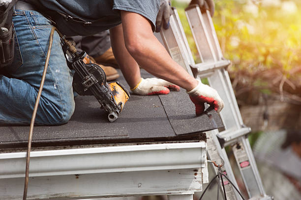 Best Flat Roof Repair Services  in Keshena, WI
